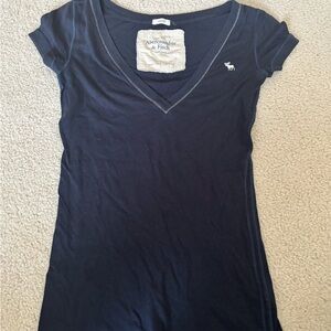 Abercrombie & Fitch Women's Dark Blue V-Neck Tee